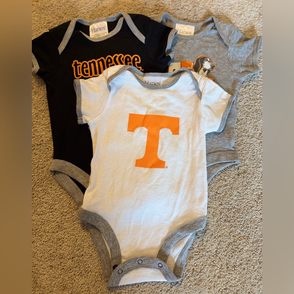Tennessee baby onesie set